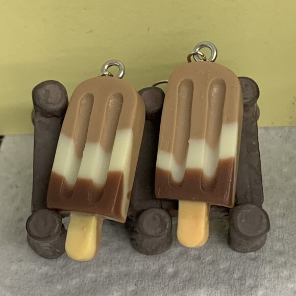 Fudgesicle Earring, Popsicle Earring, Ice Cream Earring, Gift, Food Earring - Picture 3 of 6